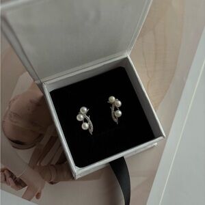 200 Silver Sterling Stud Earrings Freshwater Pearl Earrings